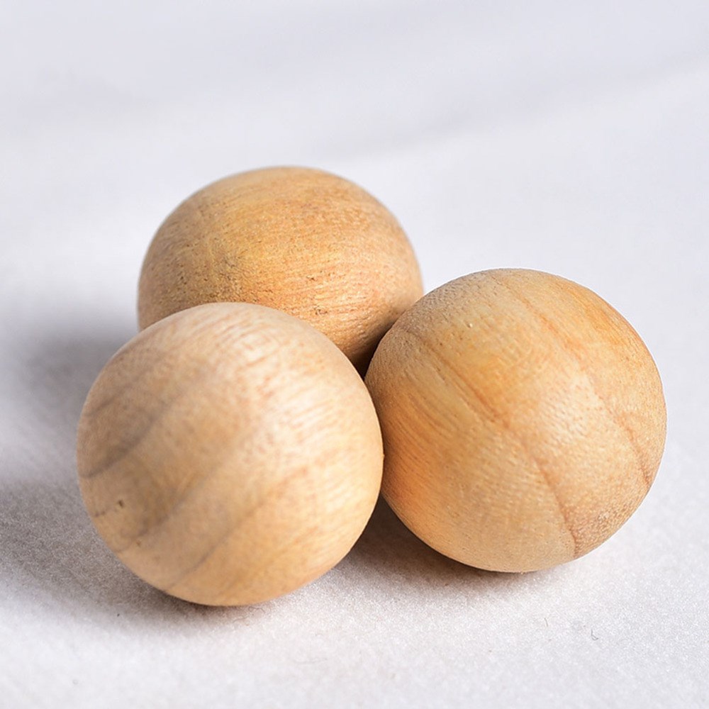 New Natural Cedar Wood Balls 1 - مراجعة Shoe Tree Cedar وسعره