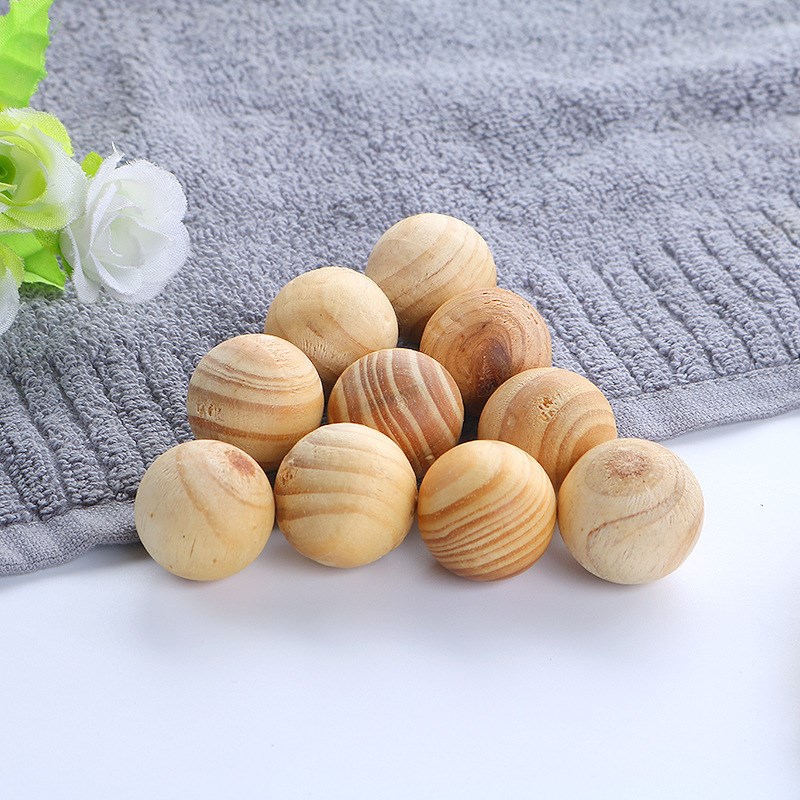 New Natural Cedar Wood Balls 1 - مراجعة Shoe Tree Cedar وسعره
