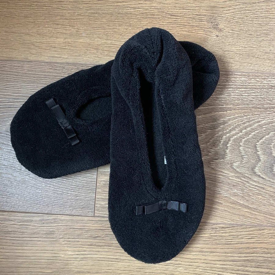 House Fluffy Slipper Sock Wome - مراجعة Sneaker Care Set وسعره