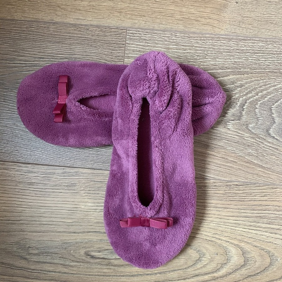 House Fluffy Slipper Sock Wome - مراجعة Sneaker Care Set وسعره
